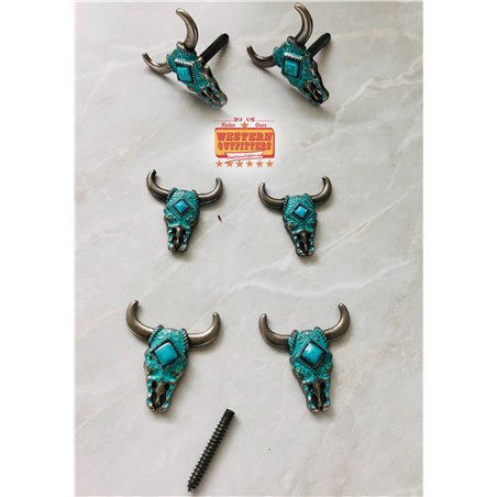 Turquoise Cowskull Saddle Concho Pack