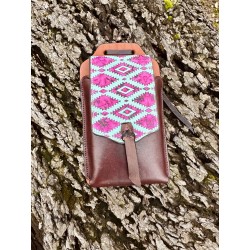 Back Cinch Cell Phone Holder