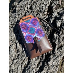 Back Cinch Cell Phone Holder