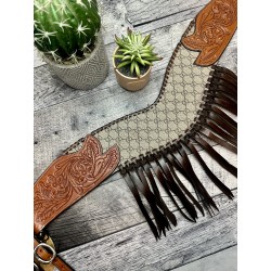 GG Whip Fringe Tripping Collar