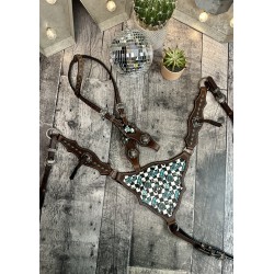 Turquoise Glass Tack Set