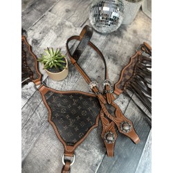 Checkered Designer Fringe Tack Set