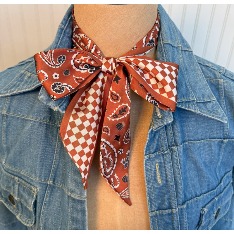 Fringe Scarves Twilly Luck be a Paisley-Saddle