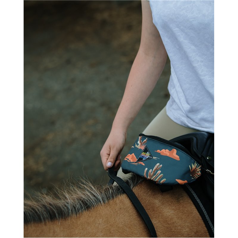 Horse saddle fanny pack hot sale