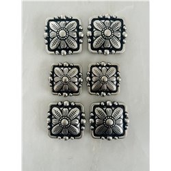 Antique Silver Square Daisy Concho Saddle Pack