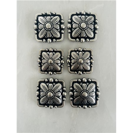 Antique Silver Square Daisy Concho Saddle Pack